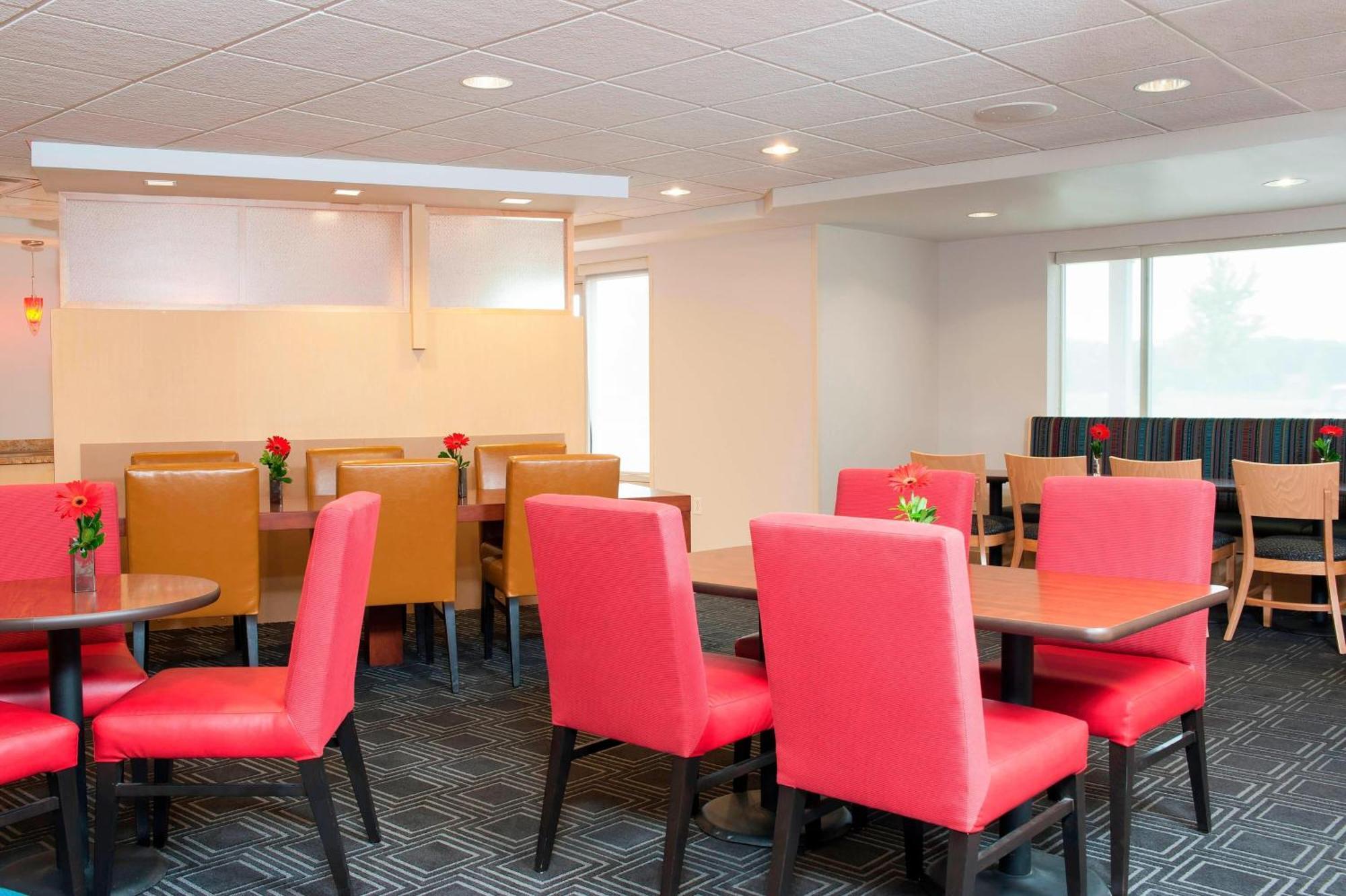 Towneplace Suites Des Moines Urbandale Johnston Dış mekan fotoğraf